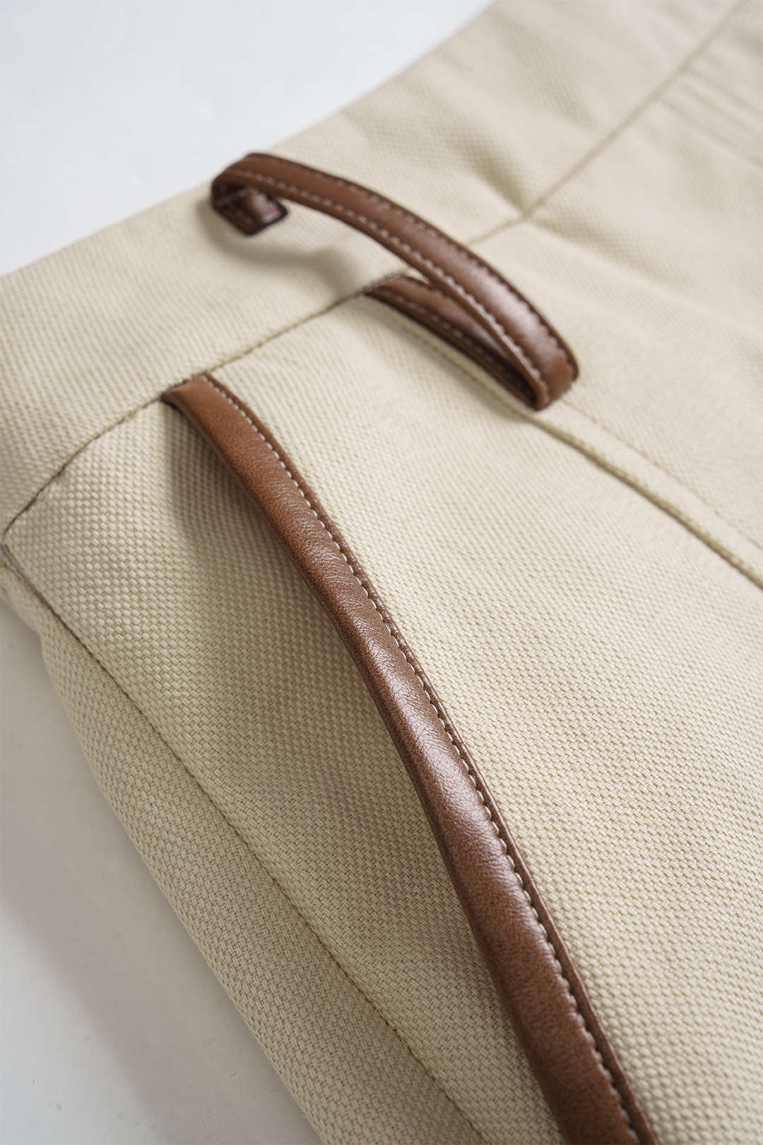 Contrast Pleated  Mini Skirt