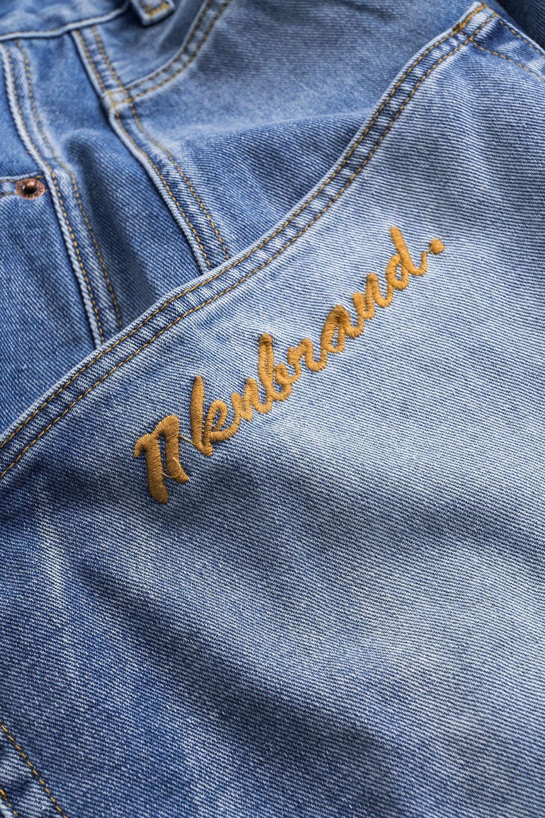 Denim Washed Wide Leg Barrel Jeans