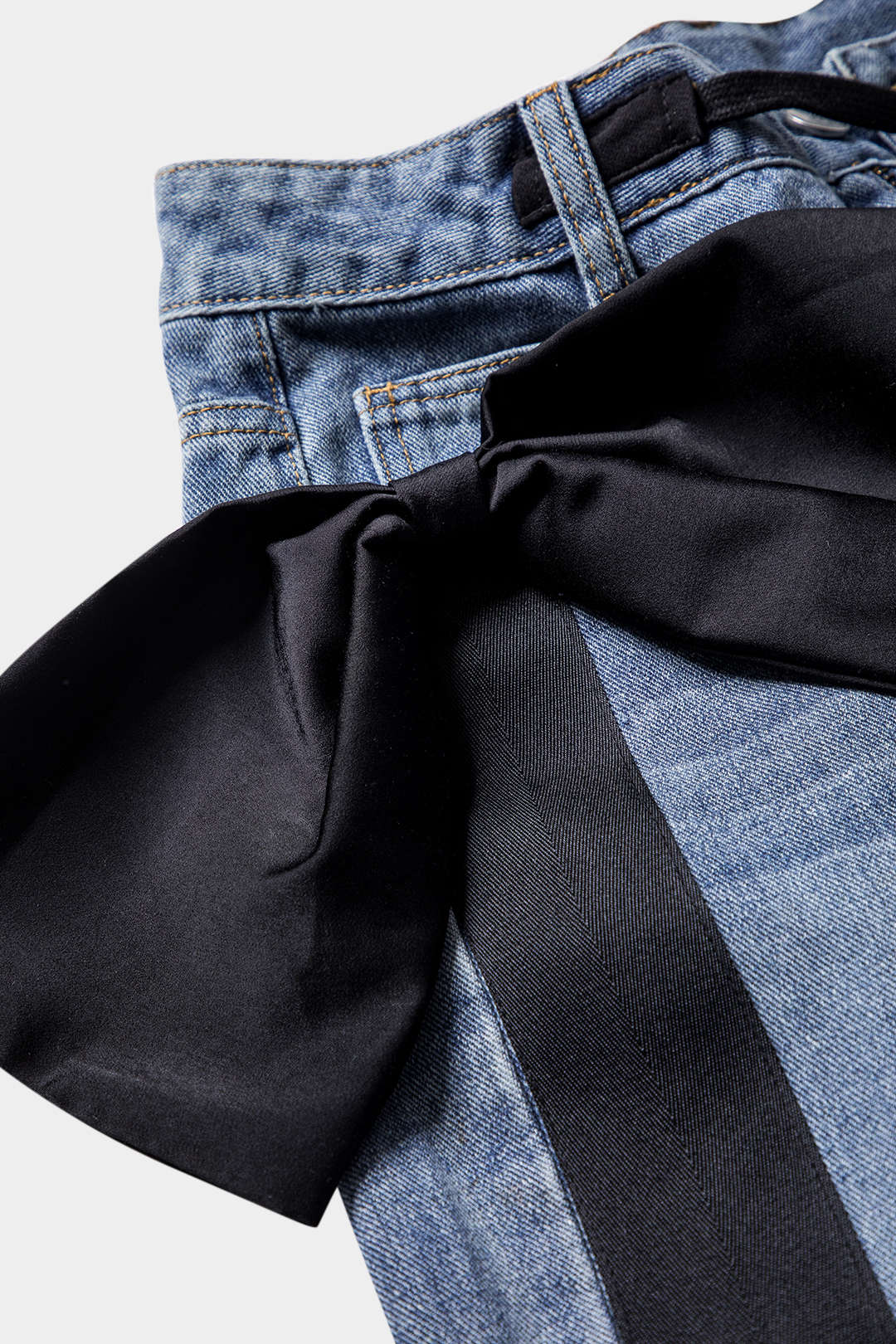 Bow Tie Patchwork Pocket Straight Leg Jeans