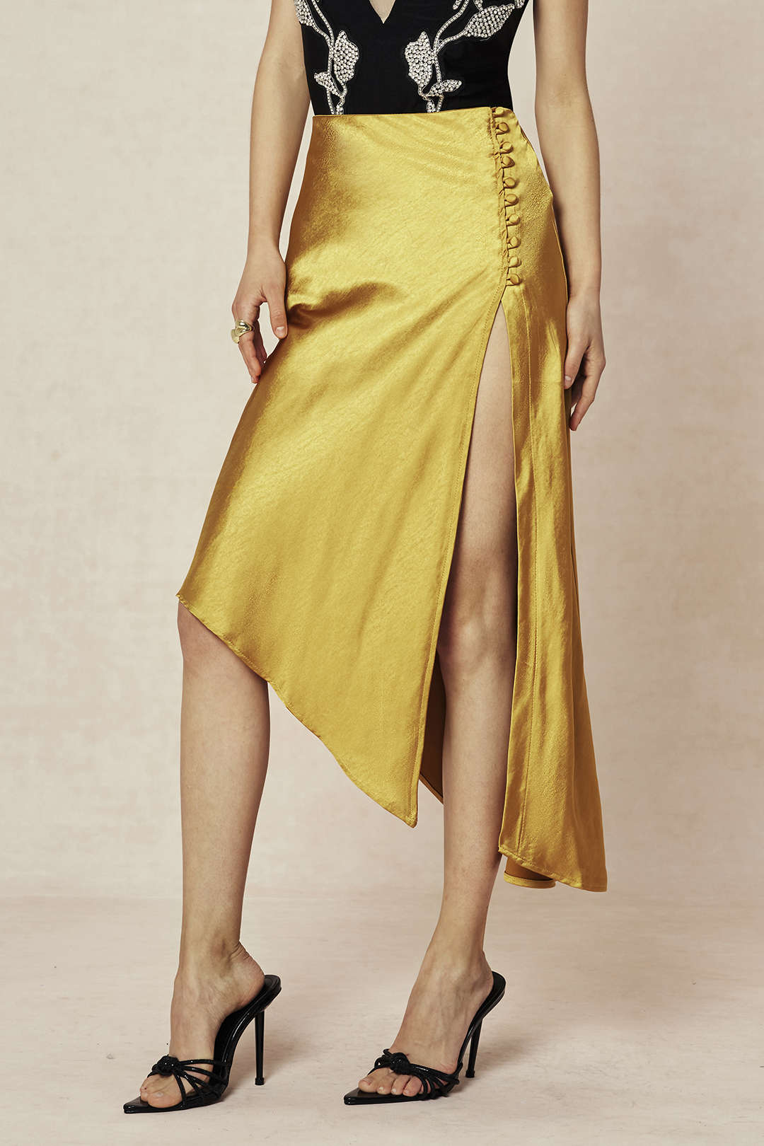 Asymmetric Hem Split Button Decor Skirt