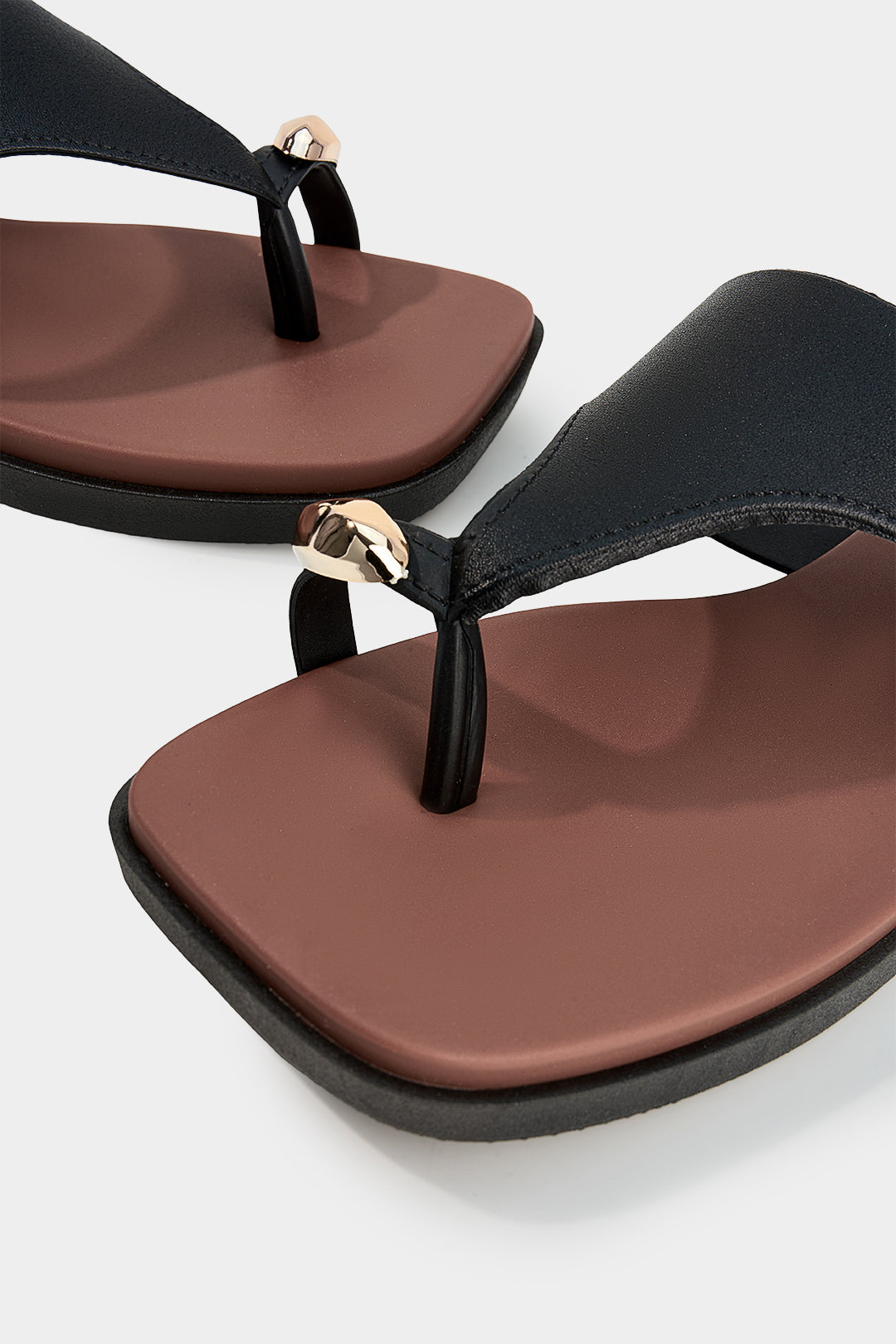 Contrast Leather Metallic Square Toe Sandals