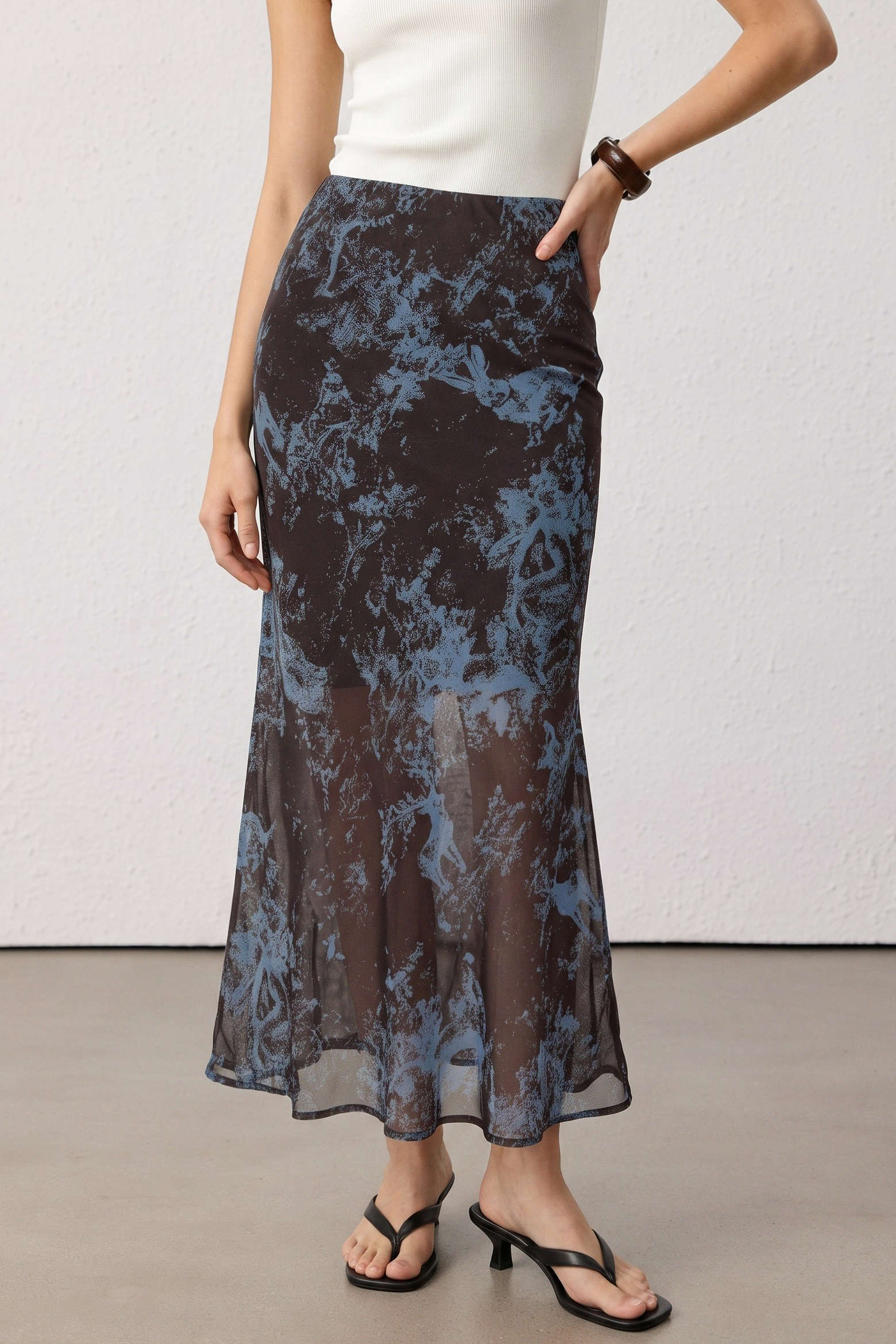 Abstract Print Mesh Skirt