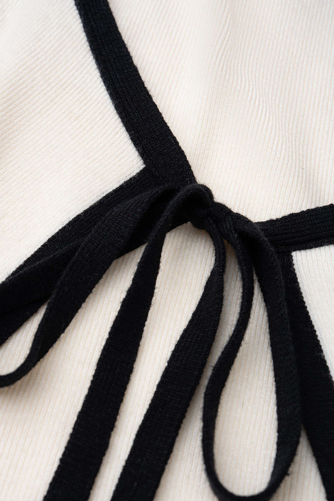 Contrast Binding Tie-Up Mini Dress