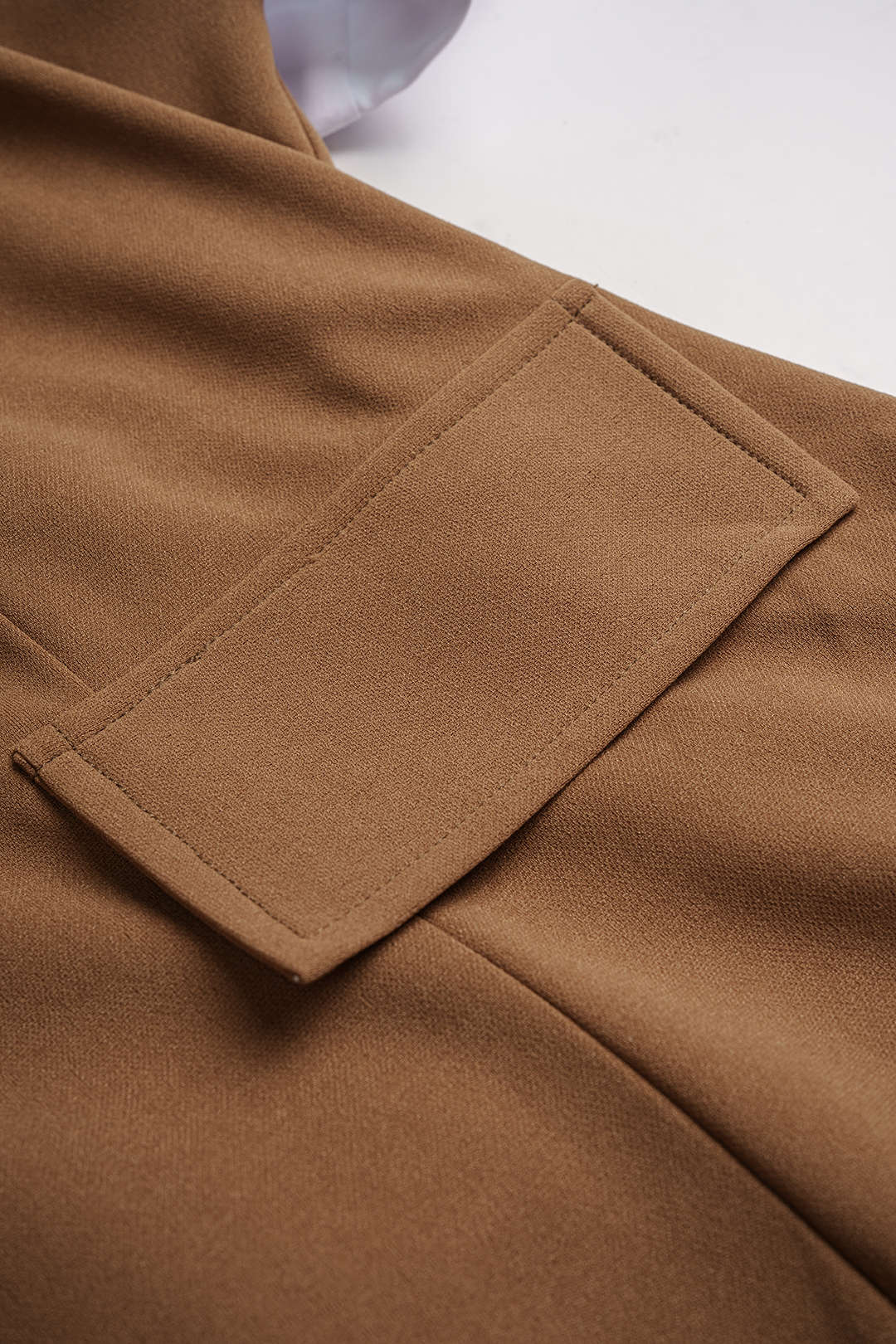 Contrast Lapel Short Sleeve Top