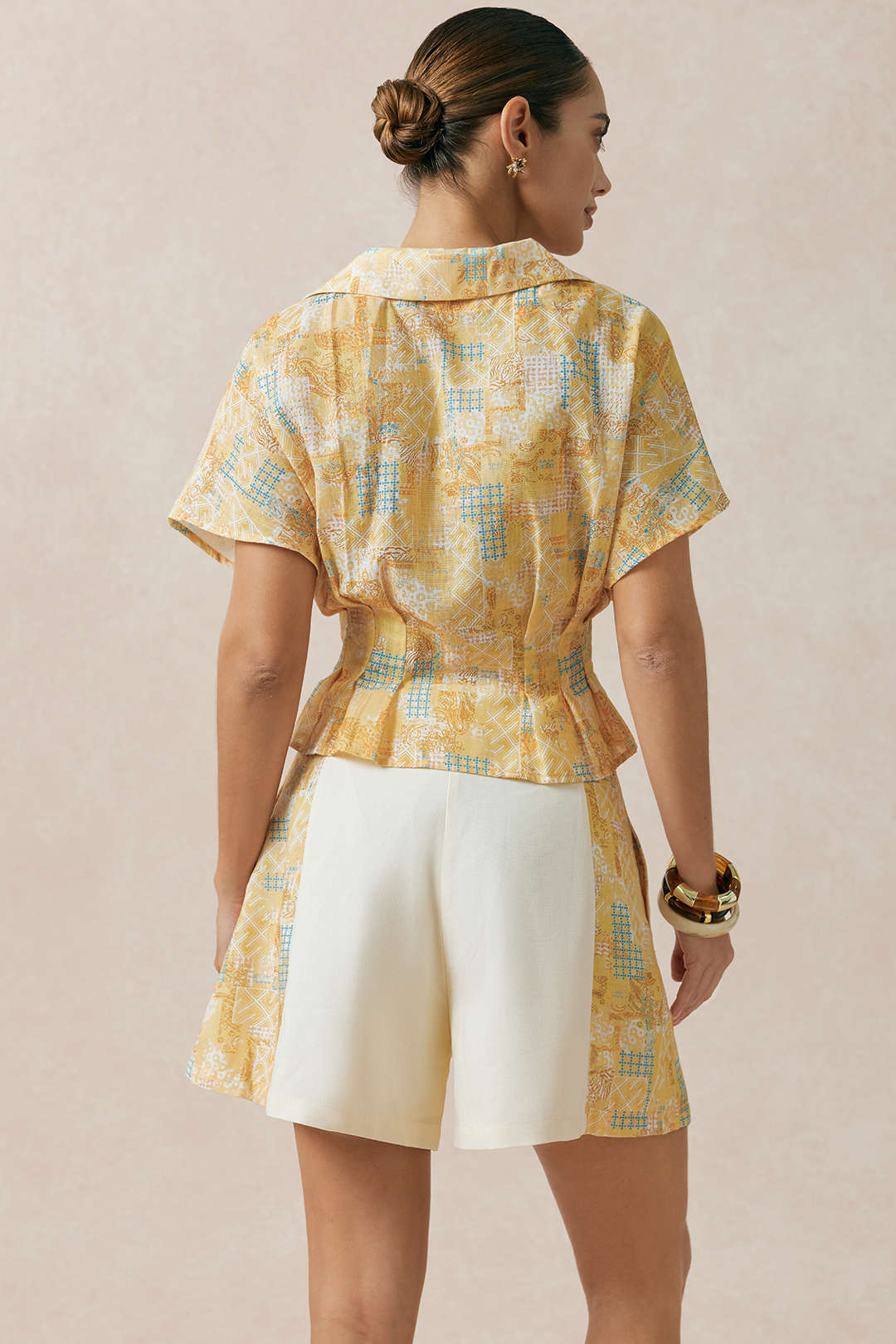 Artistic Print V-Neck Ruched Short Sleeve Top
