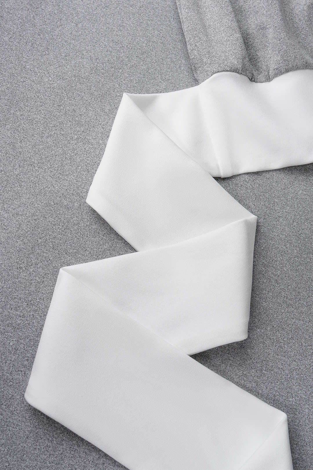 Contrast Round Neck Short Sleeve T-Shirt And Ruched Wide Leg Pants