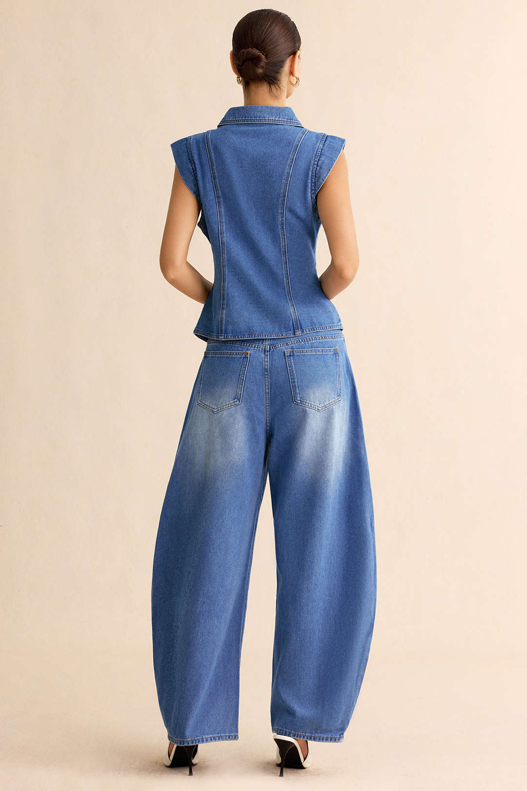 Denim Braided Pocket Zipper Barrel Jeans
