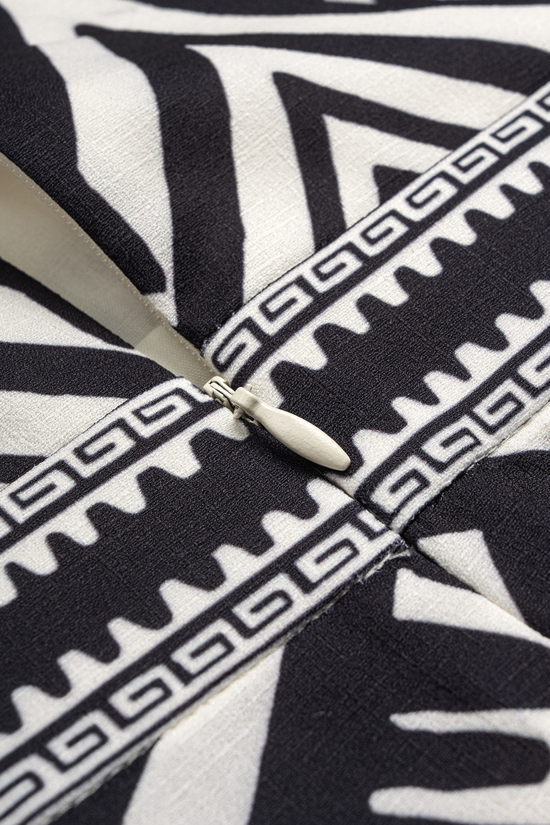 Contrast Tribal Print Tube Top